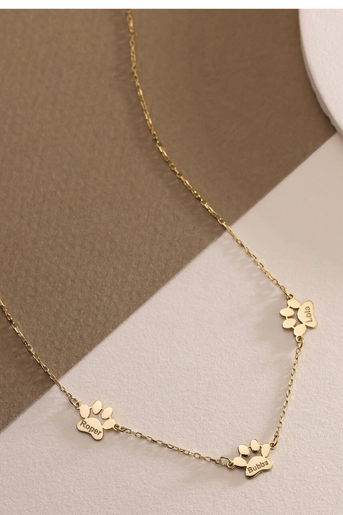 Paw Print Name Necklace, Personalized Tiny Dog Paw Necklace, Minimalist Paw Necklace, Animal Necklace, Pet Necklace, Personalized necklace