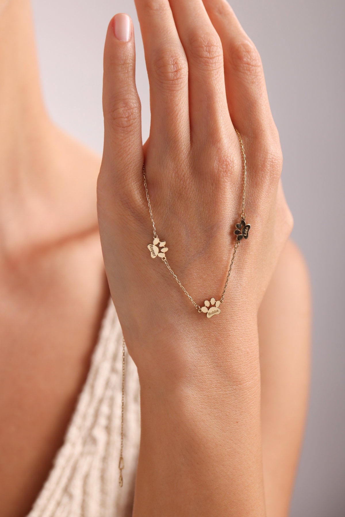 Engraved Paw Print Necklace, Custom Gold Charm Necklace, Unique Pet Keepsake Pet Memorial Necklace, Engraved Name Necklace for Multiple Pets