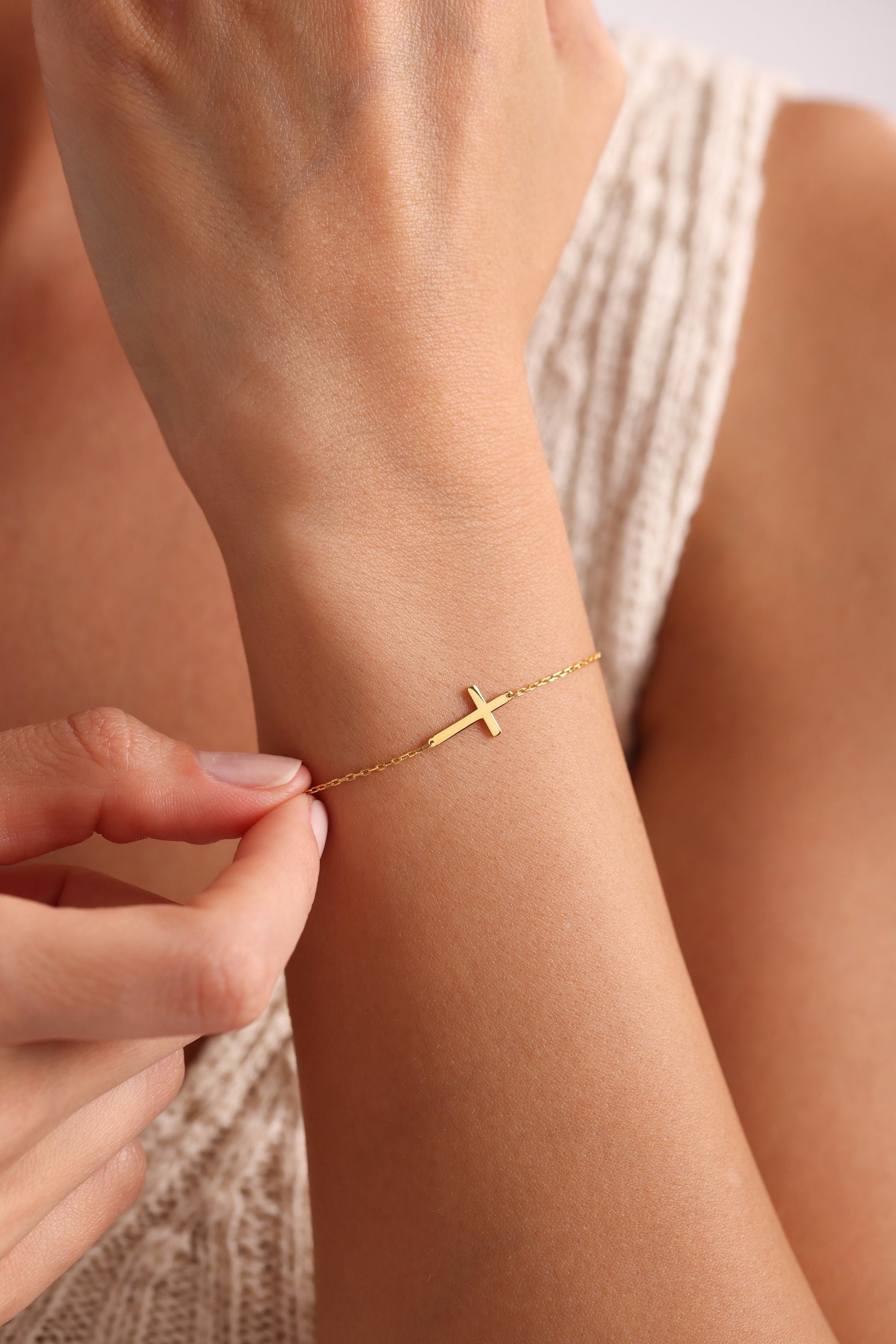 14K Gold Tiny Cross Bracelet, 925 Silver Dainty Cross Bracelet, Baptism Gift, Christian Gift, Religious Bracelet, Cross Jewelry,Gift for Her