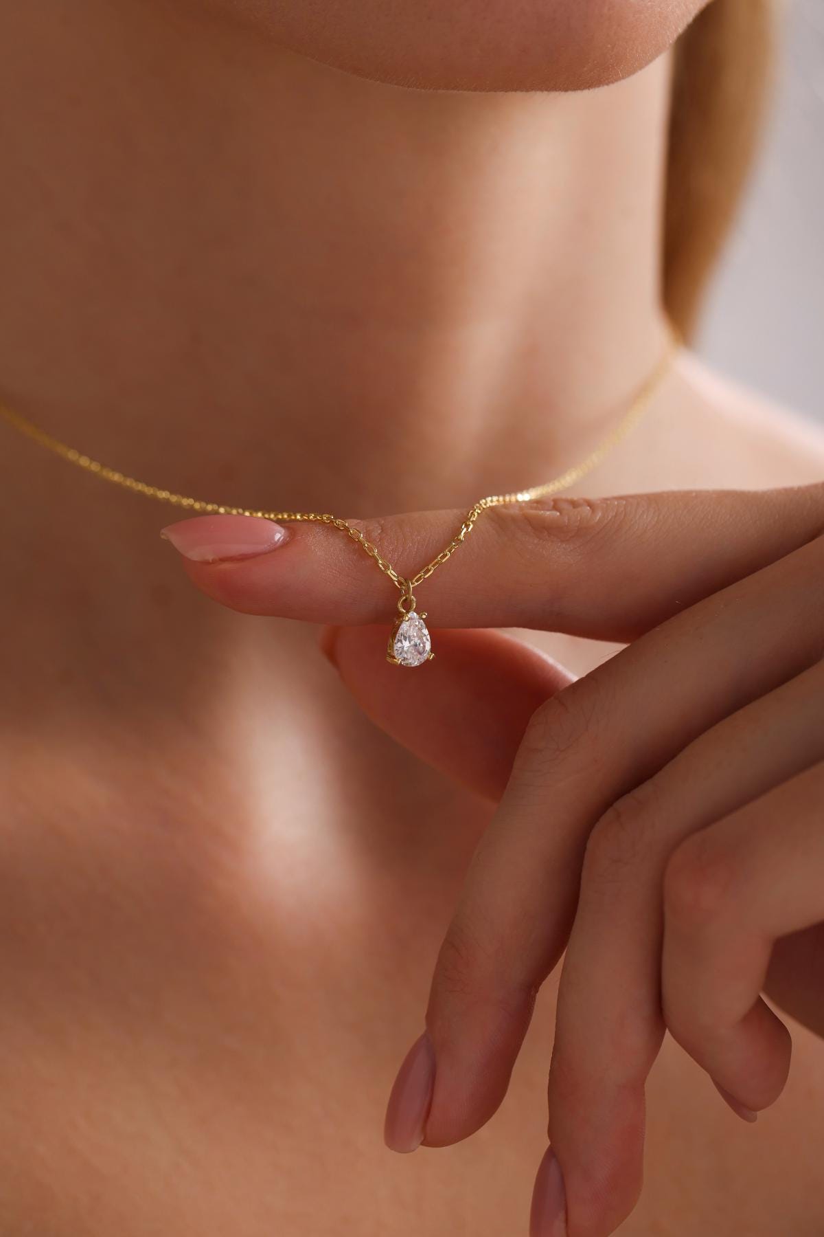 Teardrop Diamond Necklace ,Sterling Silver Diamond necklace, Minimalist Charm Necklace, Daily Wear Necklace for Women, Gift for Her