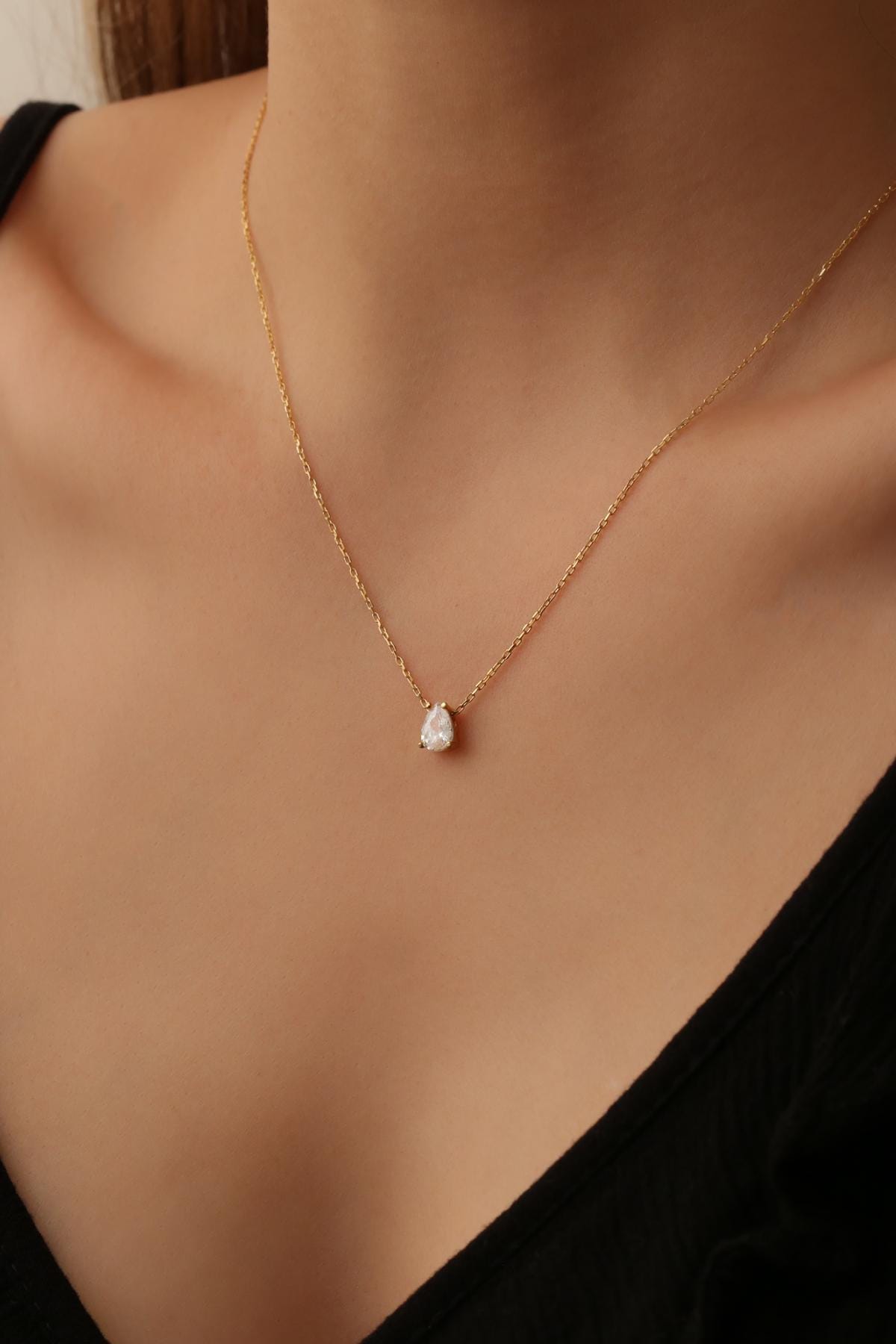 Teardrop Diamond Necklace ,Sterling Silver Diamond necklace, Minimalist Charm Necklace, Daily Wear Necklace for Women, Gift for Her