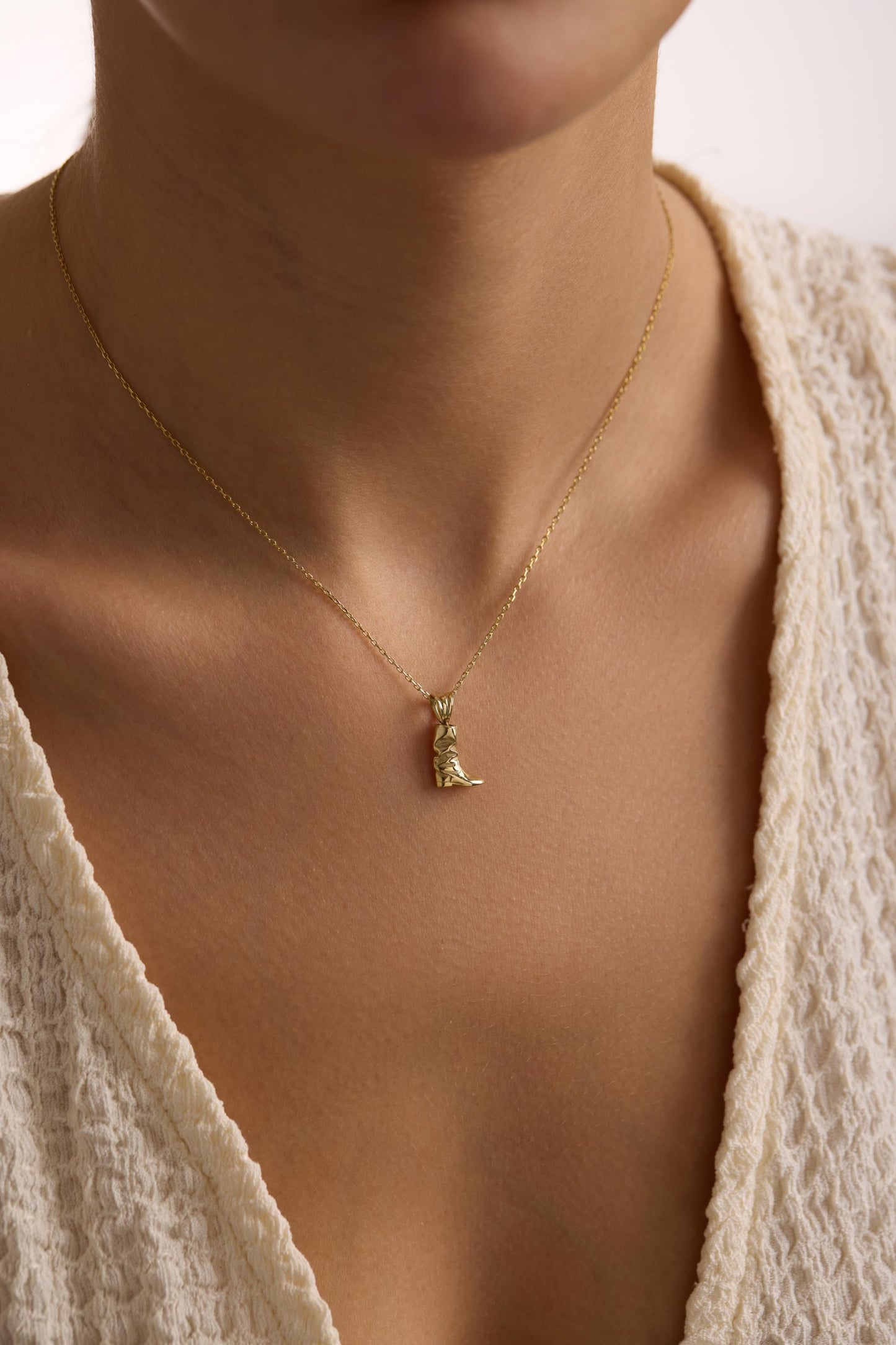 Cowboy Boot Necklace, Western Jewelry, Perfect Gift for Cowgirls Western Lovers, Cowgirl Boot Pendant, Western Boot Necklace, Christmas Gift