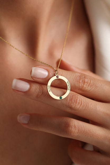 Personalized Gold Circle Necklace: Custom Name & Birthstone Necklace , Mothers Necklace
