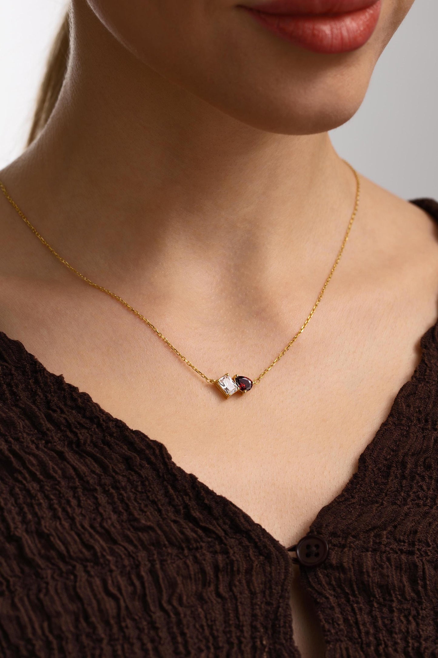 Toi et Moi Gemstone Necklace, Emerald & Pear Cut Birthstone Necklace, Personalized Gifts For Mothers, birthstone jewelry gift,Christmas Gift