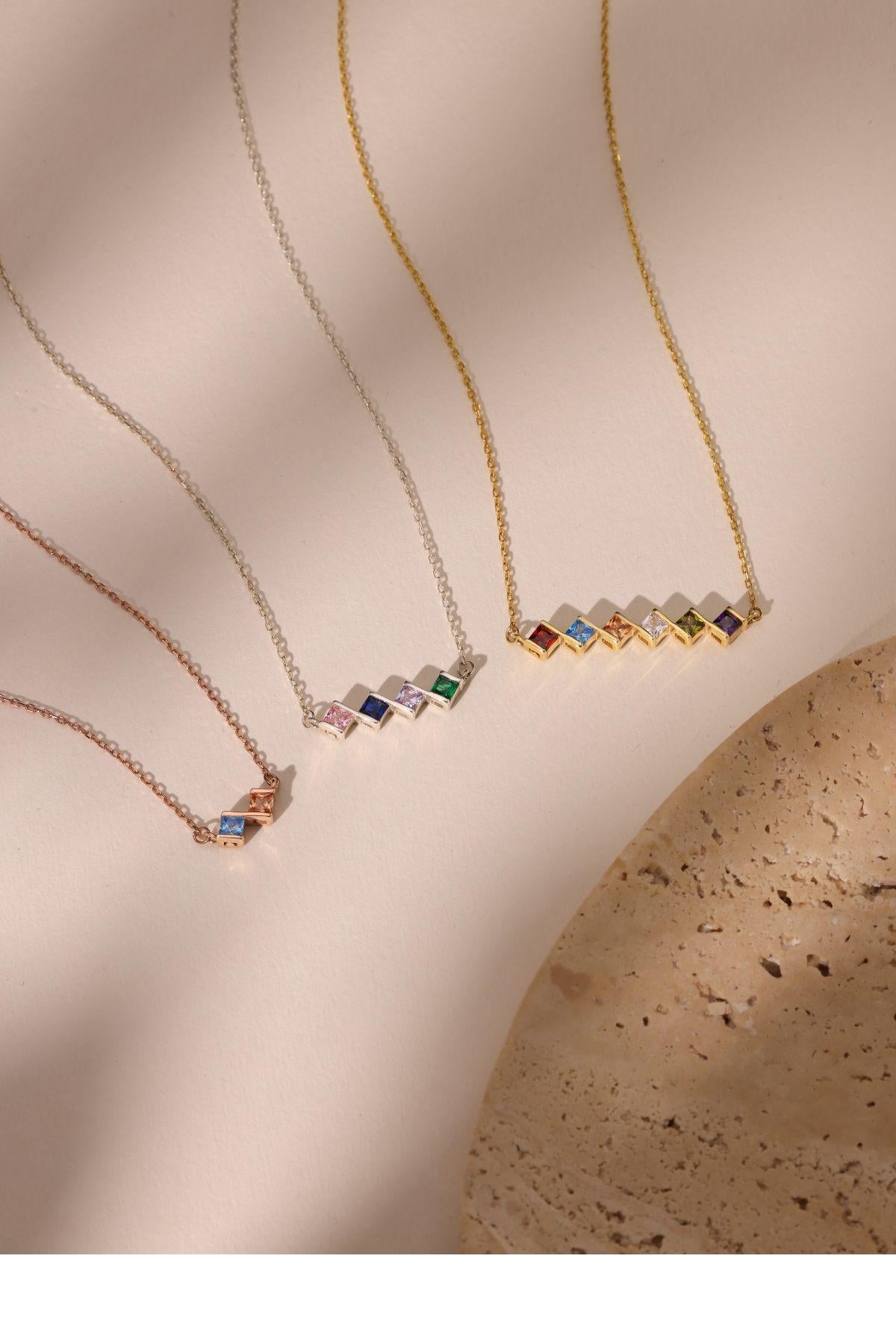Customized birthstone necklace, Birthstone Necklace for Mom, is an extremely meaningful present, Mothers Day Gift, Birthday Gift For Her