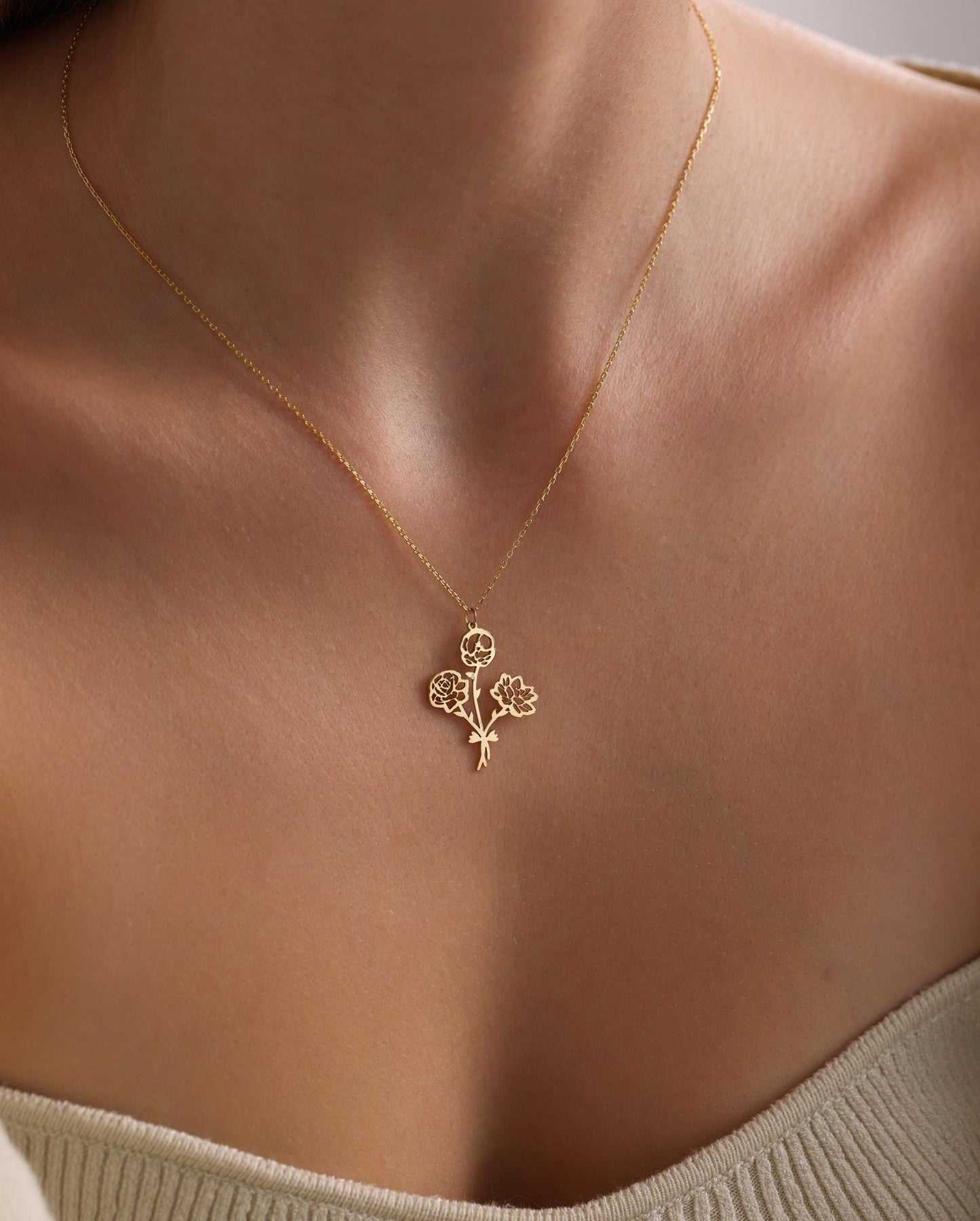 Multiple Birth Flower Necklace,Birth Flower Bouquet Necklace, Mothers Necklace , Gift For Mom, Birth flower Family Gift, Mothers Day Gift
