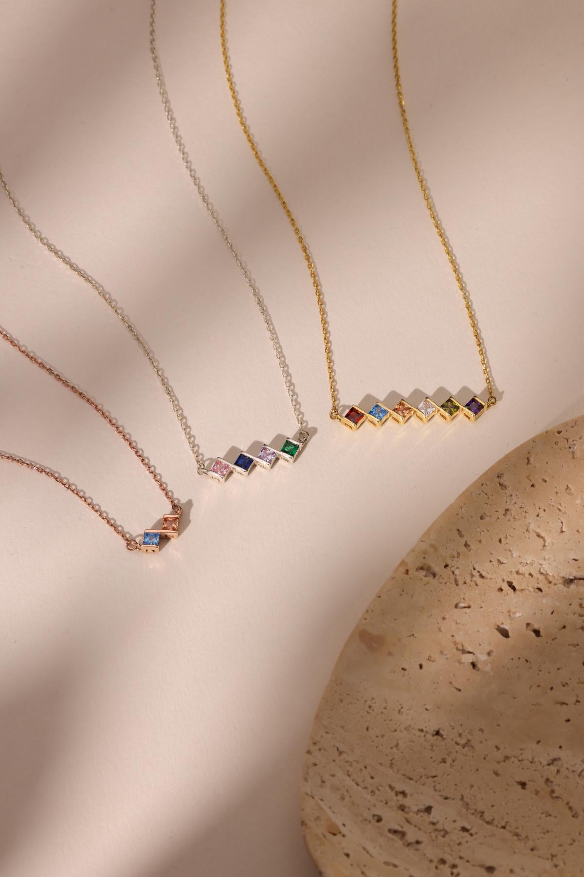 Customized birthstone necklace, Birthstone Necklace for Mom, is an extremely meaningful present, Mothers Day Gift, Birthday Gift For Her