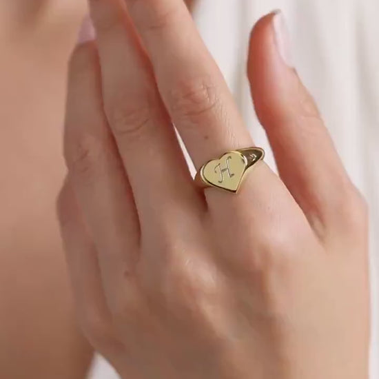Personalized Heart Signet Ring: Engraved Initial, Sterling Silver Signet ring , engraved ring