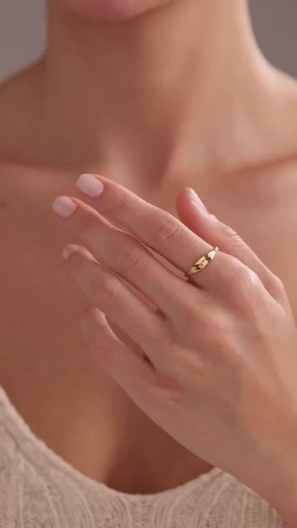 Personalized Birth Flower Ring: 14k Gold Signet, Engraved Floral Jewelry