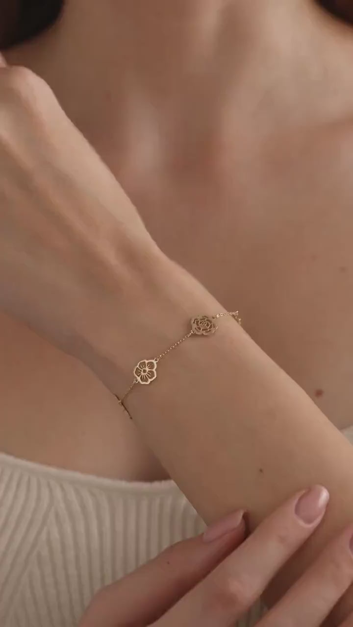 14K Gold Birth Flower Bracelet: Personalized Family Keepsake
